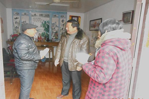 楊廟鎮四措并舉   溫暖返鄉黨員.png