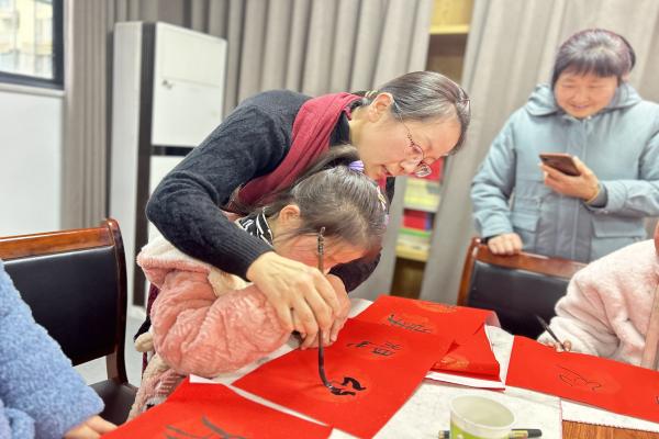 長豐(雙鳳)經開區:聚焦“四問于民” 提升基層治理質效1.jpg