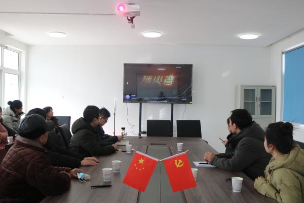 長豐(雙鳳)經開區(qū):巧用“加減乘除”法,推動黨員電教遠教工作見實效1.jpg