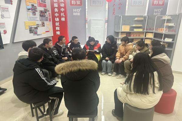 長豐(雙鳳)經開區阿奎利亞社區:“四個一” 推動流動黨員教育管理提質增效1.jpg