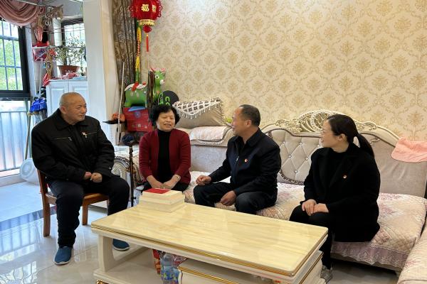 長豐(雙鳳)經開區阿奎利亞社區:解決群眾“小事情” 做足民生“大文章” 1.jpg