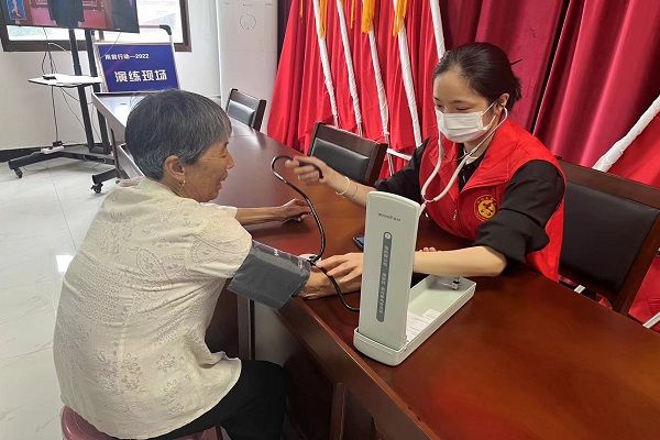 長豐縣莊墓鎮(zhèn):“黨建+”模式融進去,基層治理強起來.jpg
